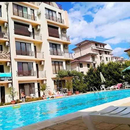 Location In Sunny Amber