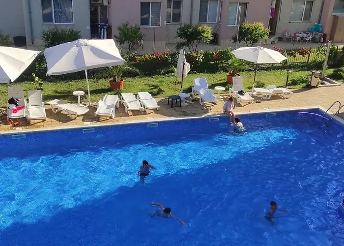 Location In Sunny Amber *